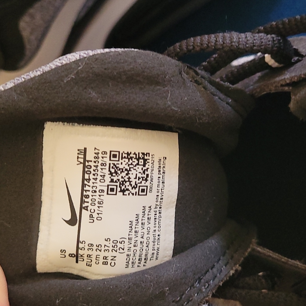 Nike Air  Max 270 - Picture 6 of 16